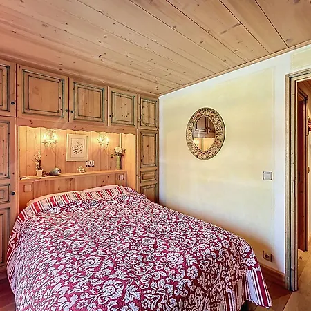 شقة Cosy Proche Centre Village Avec Balcon Et Parking - Fr-1-560-161 كومْبلو