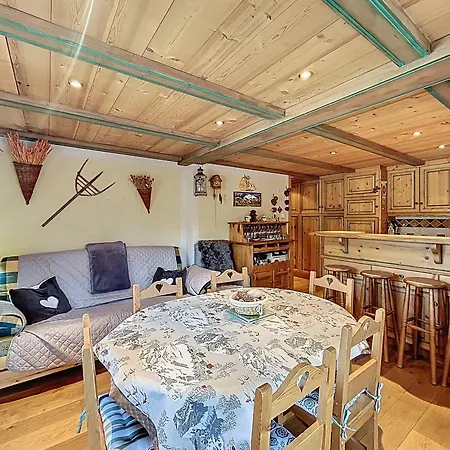 شقة Cosy Proche Centre Village Avec Balcon Et Parking - Fr-1-560-161